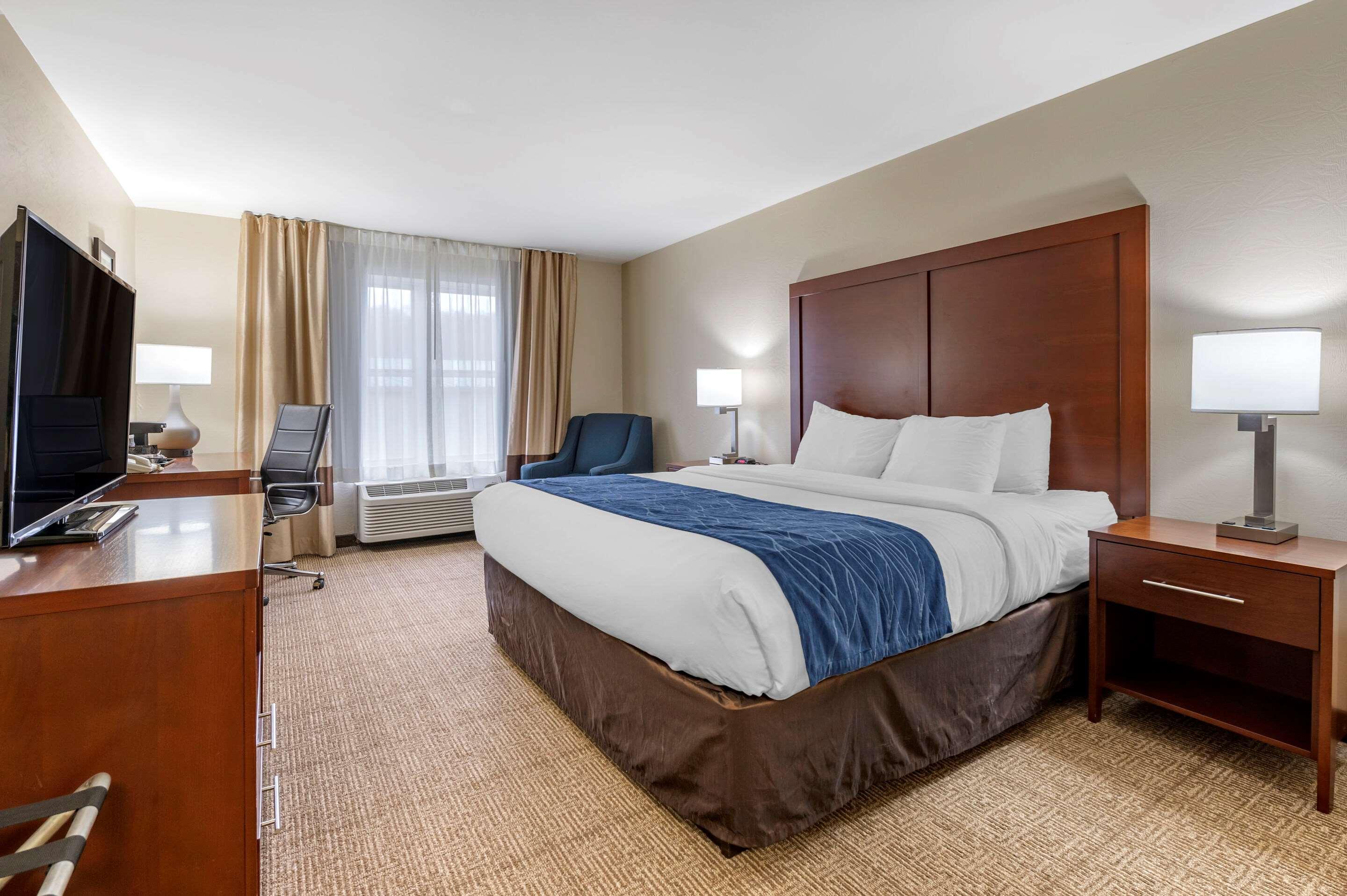 Comfort Inn & Suites Northern Kentucky Wilder Zewnętrze zdjęcie