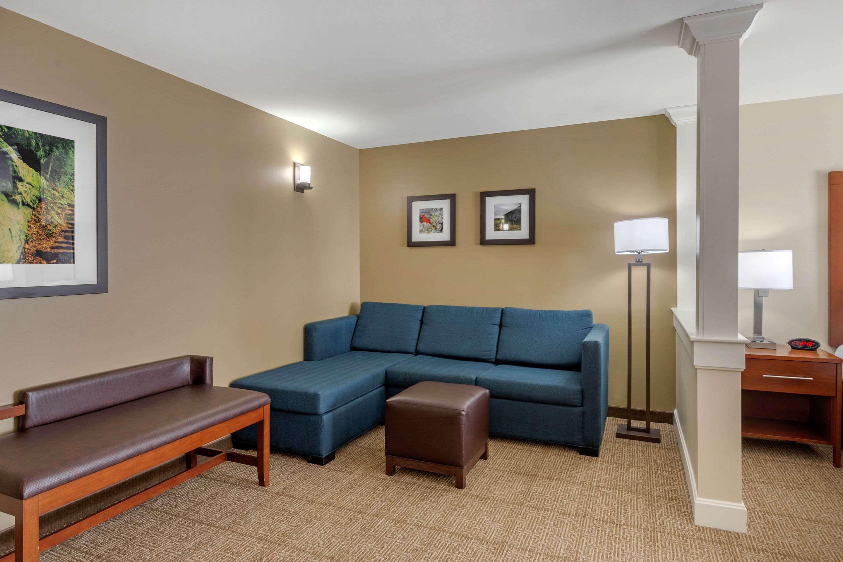 Comfort Inn & Suites Northern Kentucky Wilder Zewnętrze zdjęcie