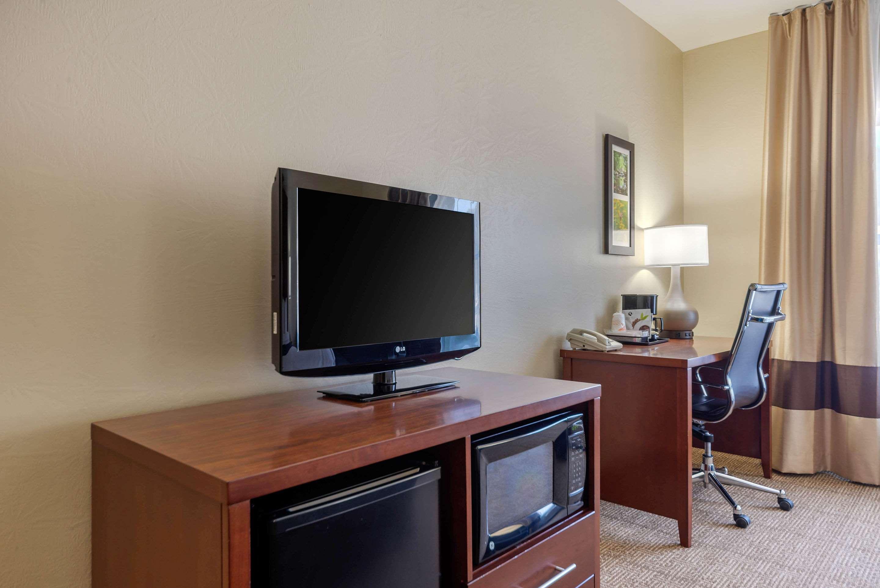 Comfort Inn & Suites Northern Kentucky Wilder Zewnętrze zdjęcie