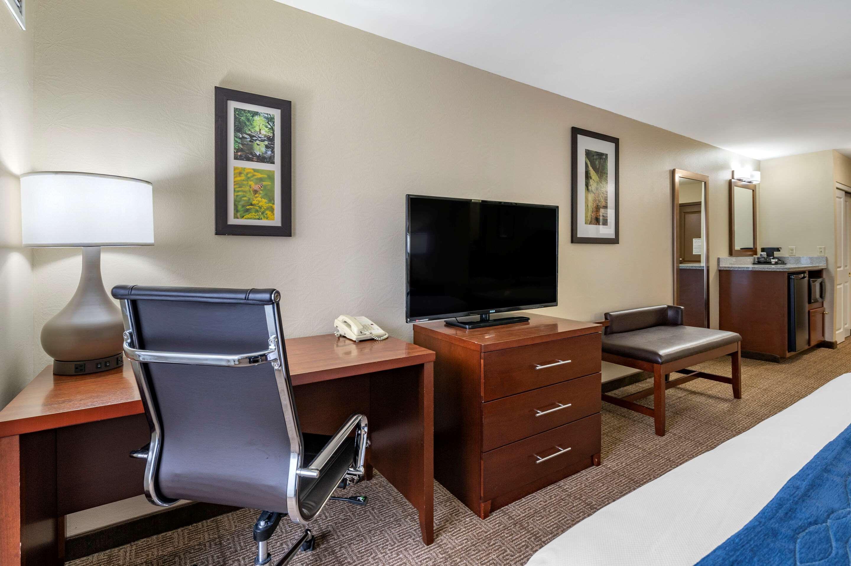 Comfort Inn & Suites Northern Kentucky Wilder Zewnętrze zdjęcie