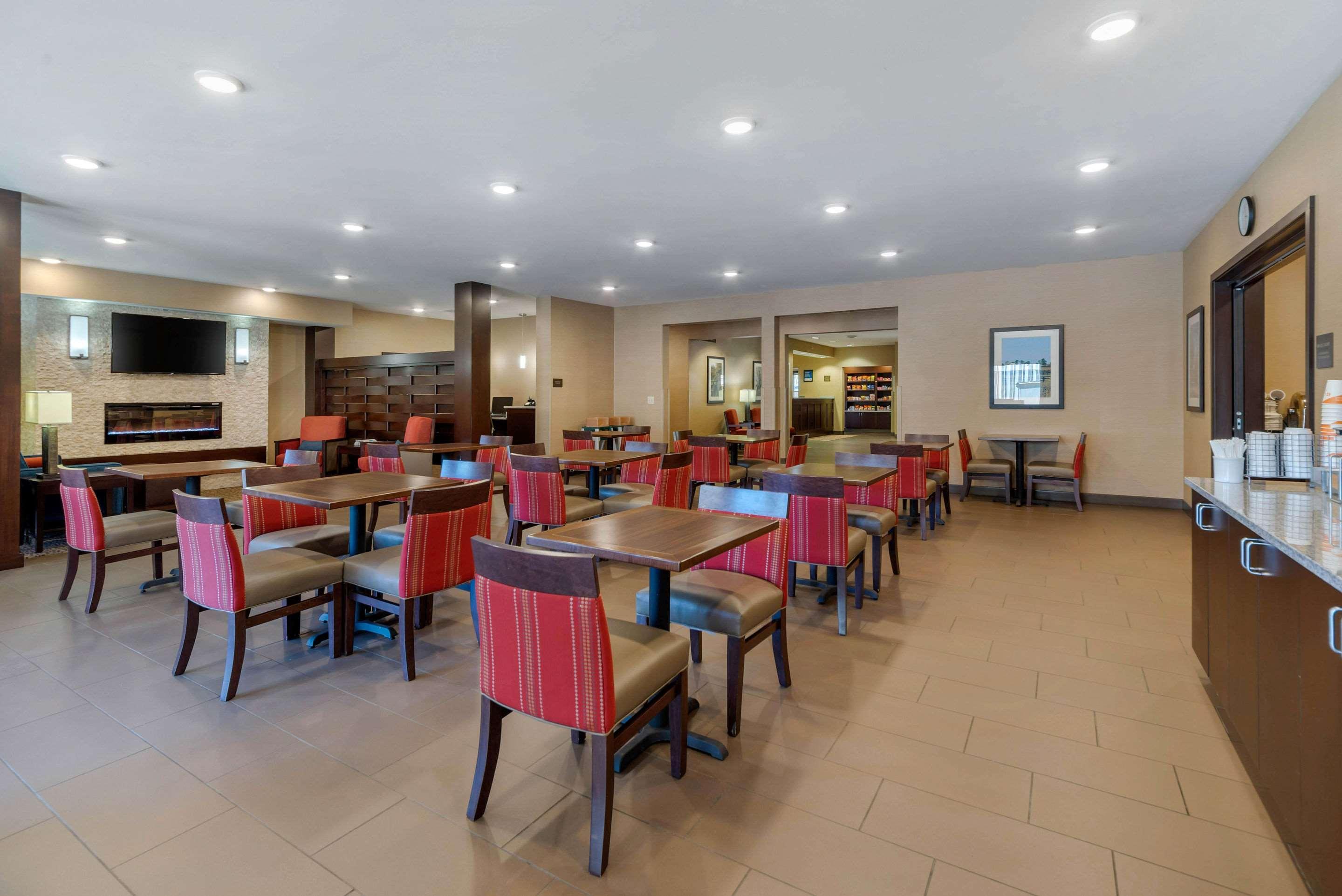 Comfort Inn & Suites Northern Kentucky Wilder Zewnętrze zdjęcie