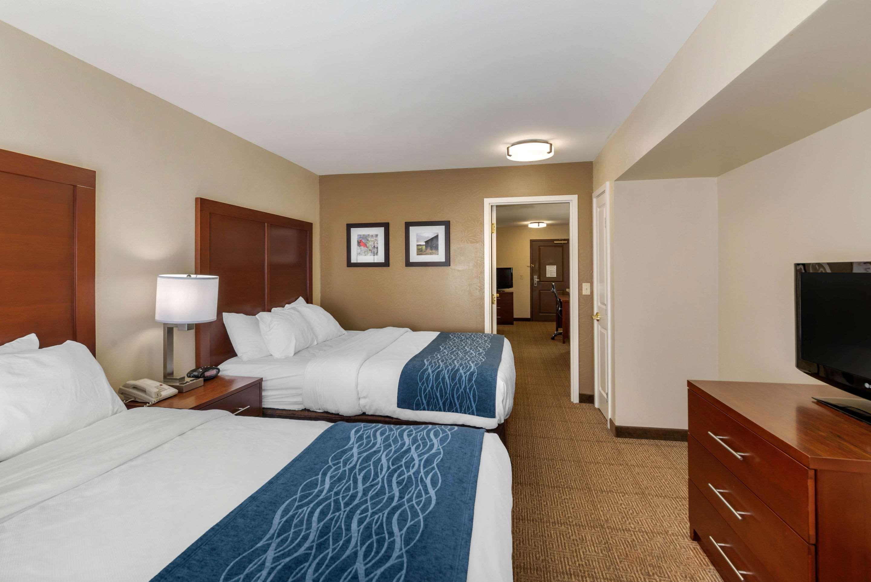 Comfort Inn & Suites Northern Kentucky Wilder Zewnętrze zdjęcie