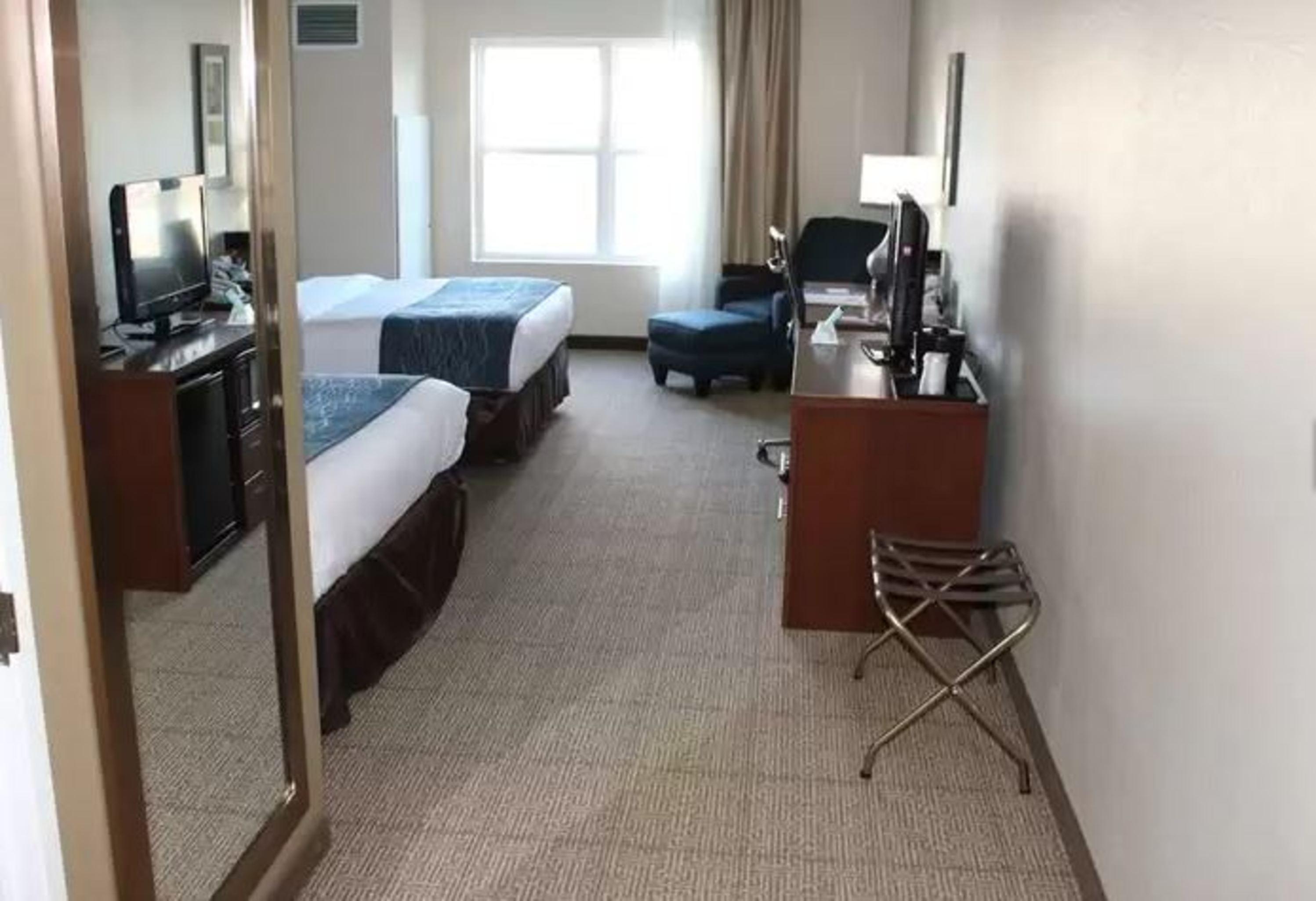 Comfort Inn & Suites Northern Kentucky Wilder Zewnętrze zdjęcie