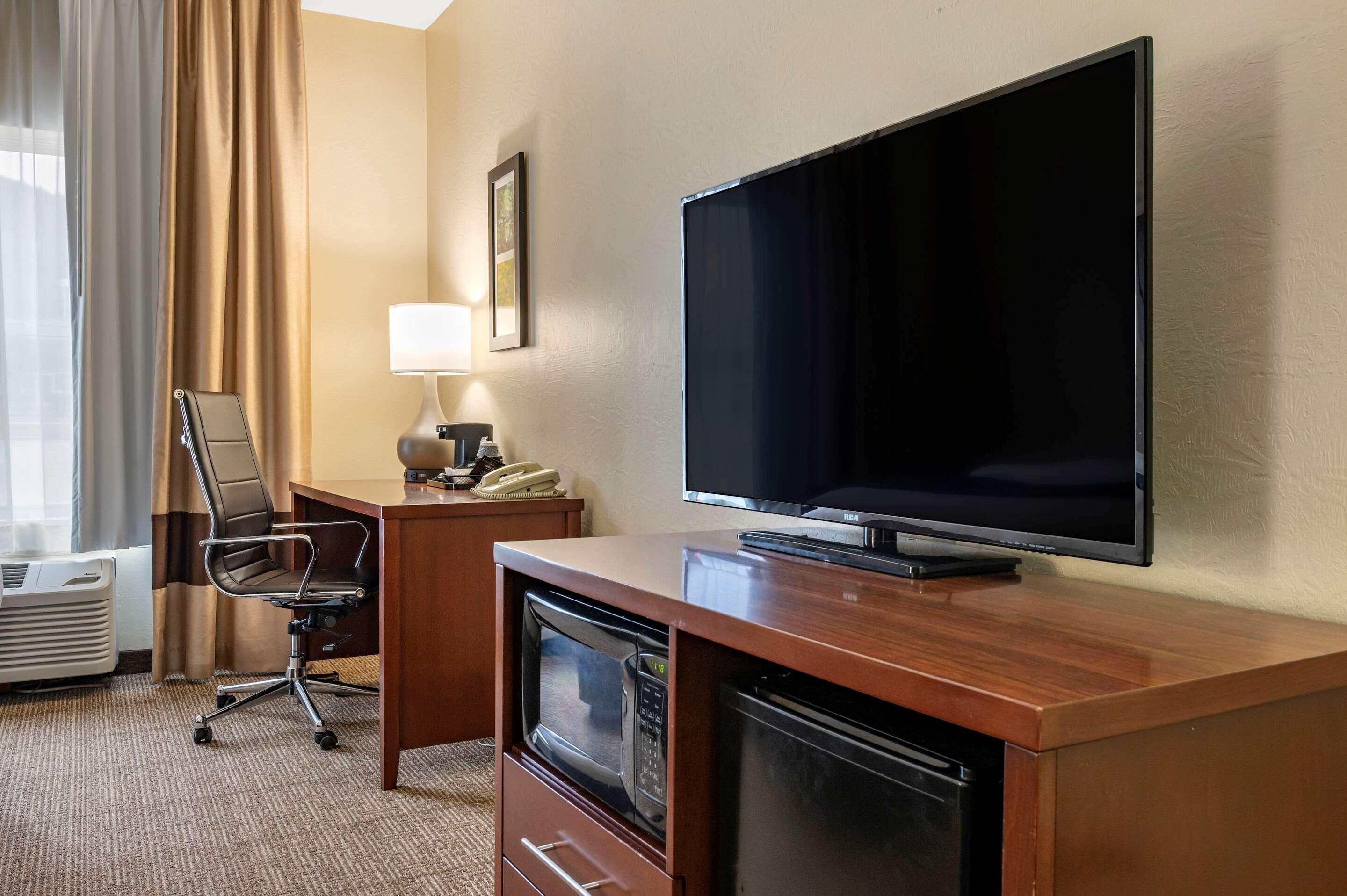 Comfort Inn & Suites Northern Kentucky Wilder Zewnętrze zdjęcie
