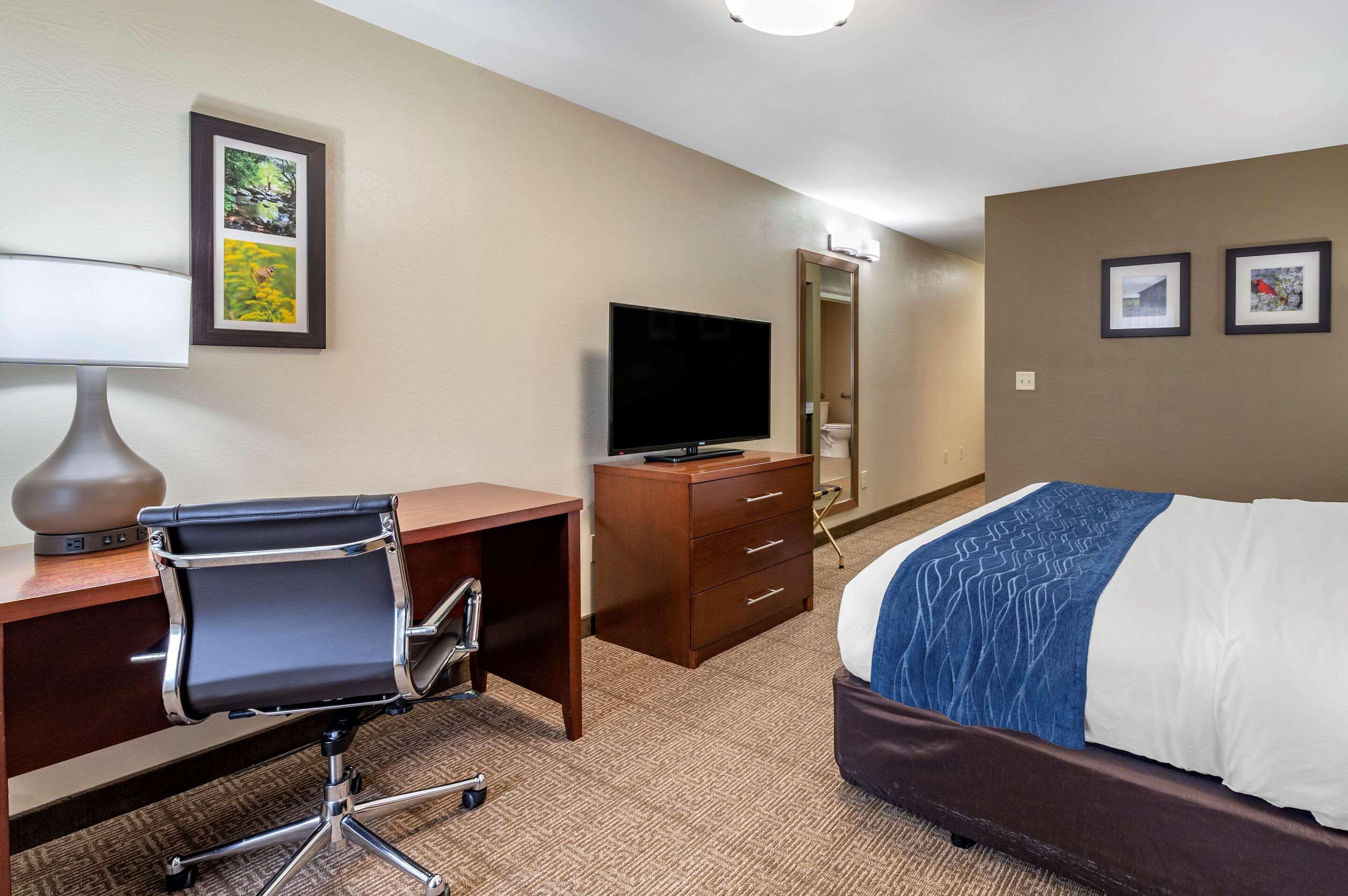 Comfort Inn & Suites Northern Kentucky Wilder Zewnętrze zdjęcie