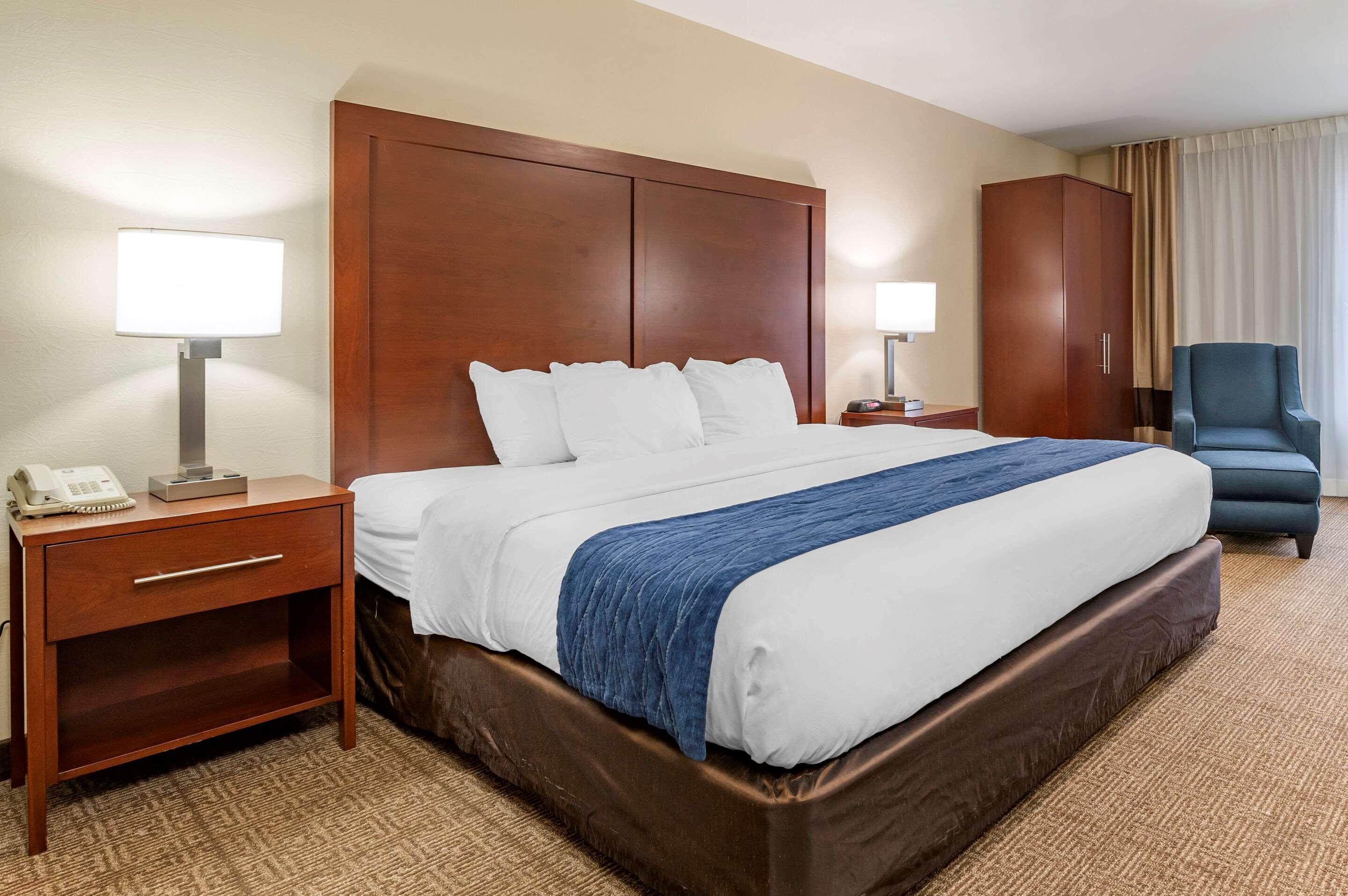 Comfort Inn & Suites Northern Kentucky Wilder Zewnętrze zdjęcie