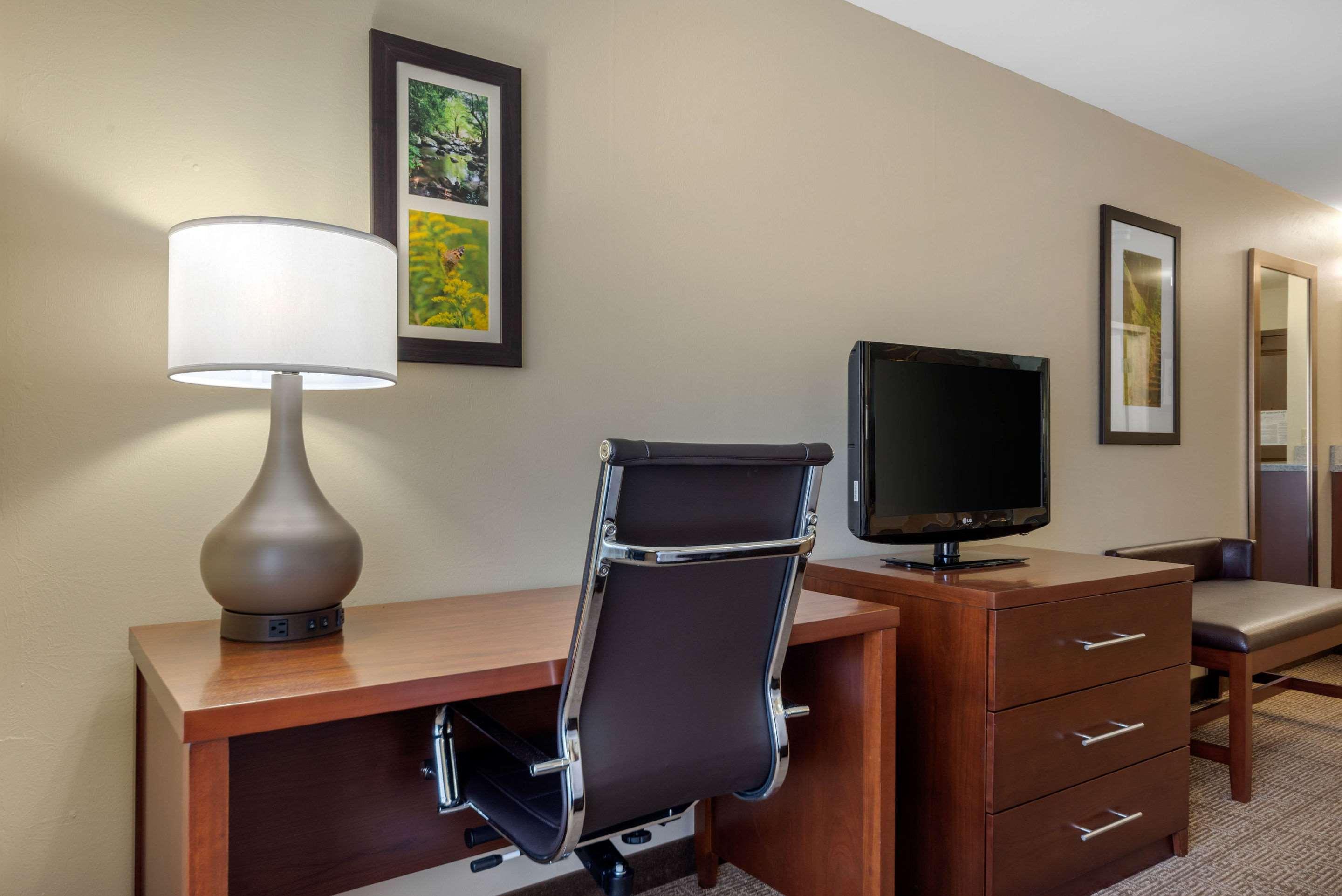 Comfort Inn & Suites Northern Kentucky Wilder Zewnętrze zdjęcie